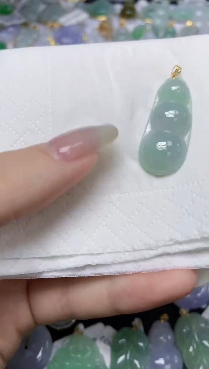 【闪购商品】翡翠18K金镶嵌颈饰天然缅甸翡翠A货
