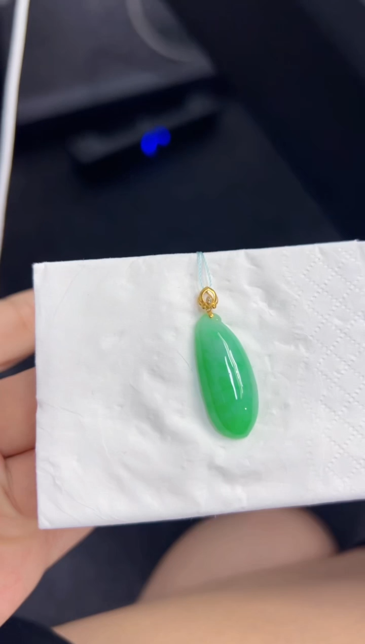 【闪购商品】翡翠18K金镶嵌颈饰Q缅料A货翡翠/支持复检/一件