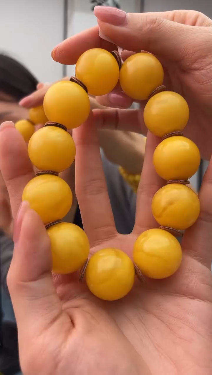 未镶嵌蜜蜡珠宝奇石068.22，假一罚十