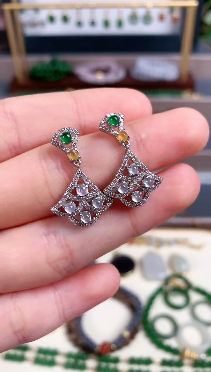 银S925镶嵌翡翠耳饰1