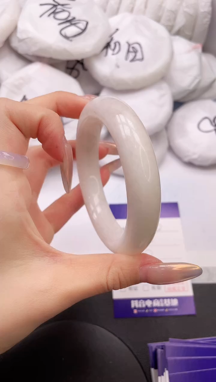 【闪购商品】和田玉手镯未镶嵌18L393-60