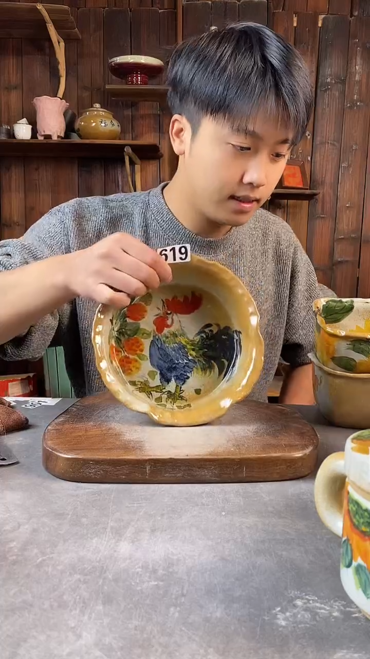 碗619，手工手绘，超出陶瓷
