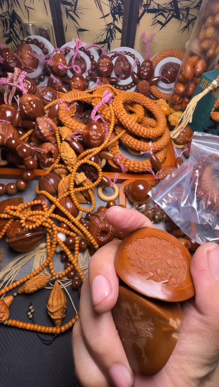 手串橄榄核浪**旅钟馗三面雕2颗