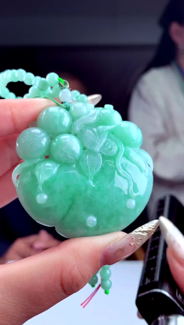 【闪购商品】定制翡翠未镶嵌天然A货翡翠（拍一发一）