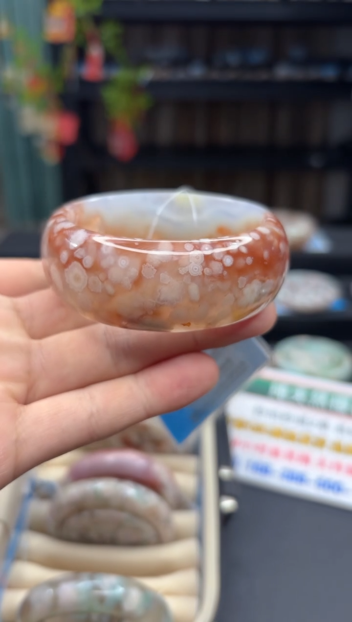 【闪购商品】石英质玉手镯未镶嵌121（58圈）