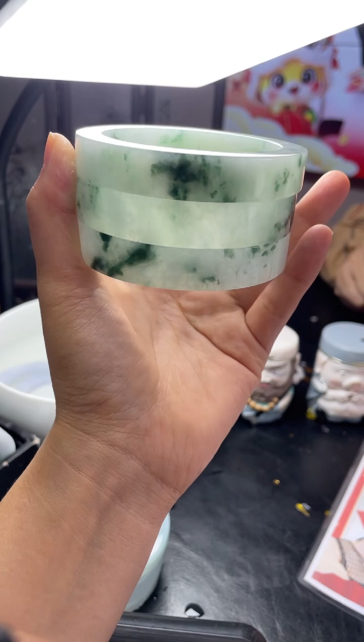 【闪购商品】定制翡翠手镯未镶嵌手镯ZML/DZS
