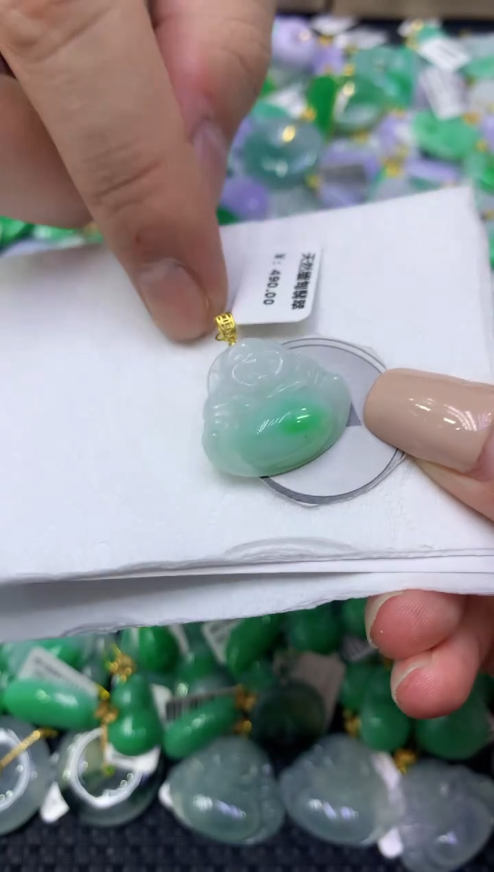 颈饰未镶嵌翡翠天然缅甸翡翠A货