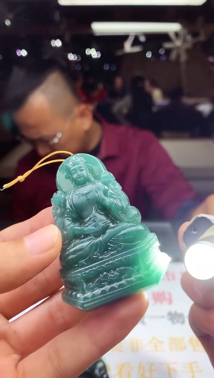 未镶嵌定制翡翠天然A货翡翠拍一发一