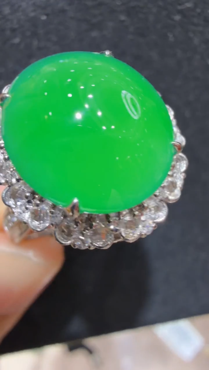 18K金镶嵌戒指翡翠多样性团购发一件