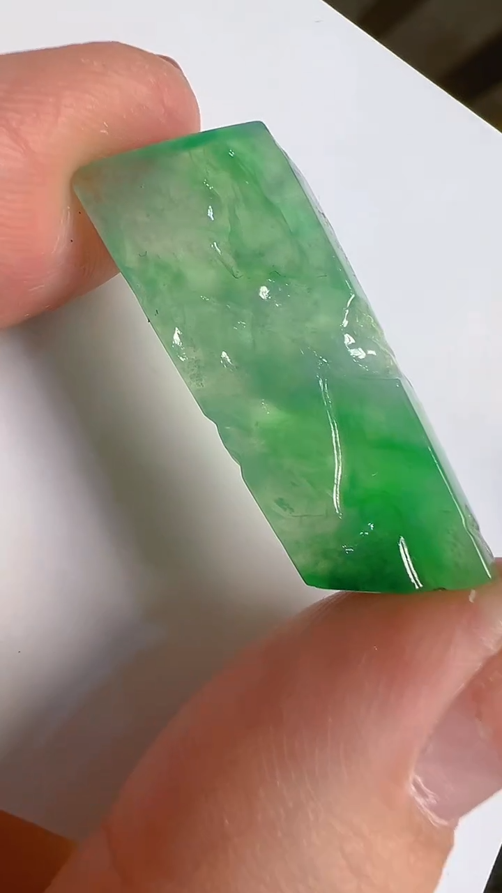 【闪购商品】翡翠吊坠(不含链)未镶嵌多样性发货拍一发一