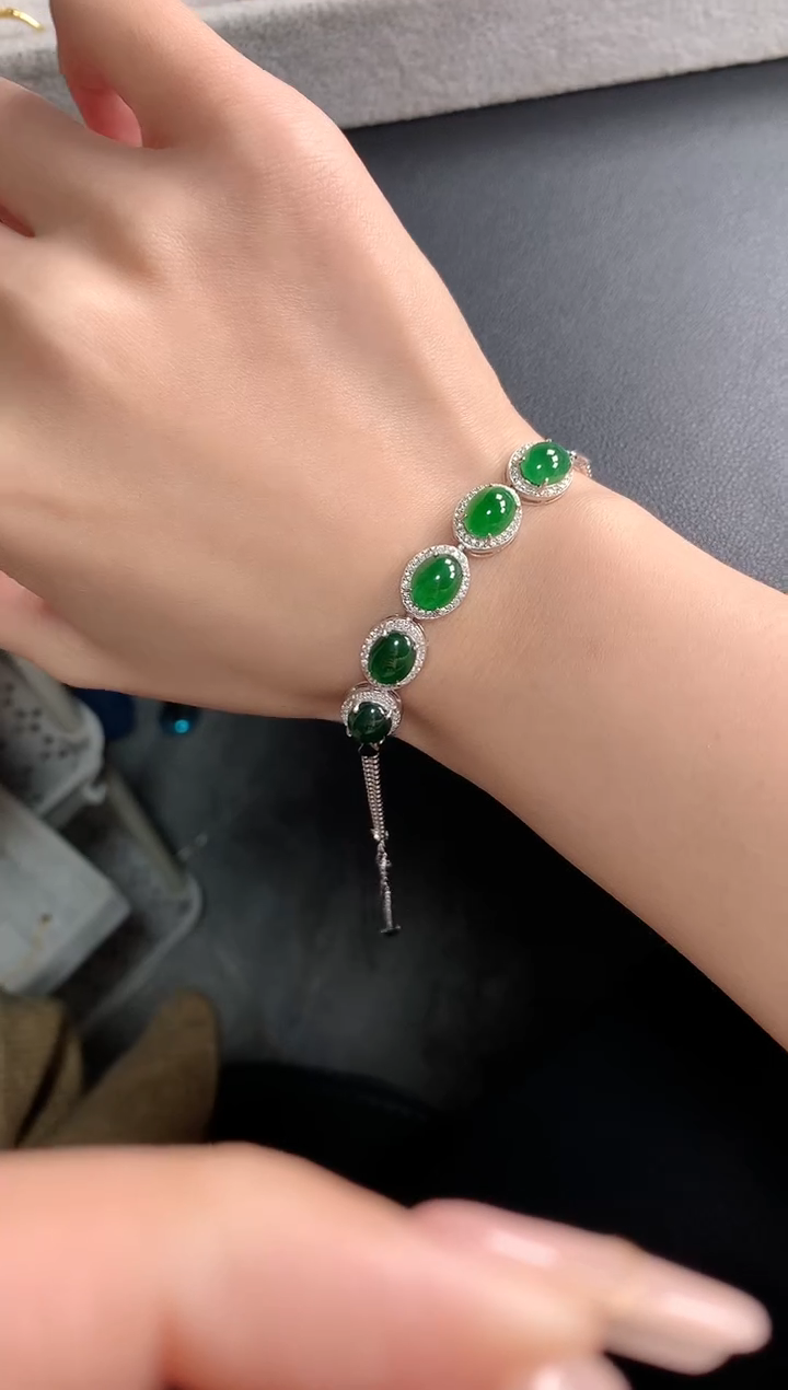 【闪购商品】翡翠戒指银S925镶嵌32432423