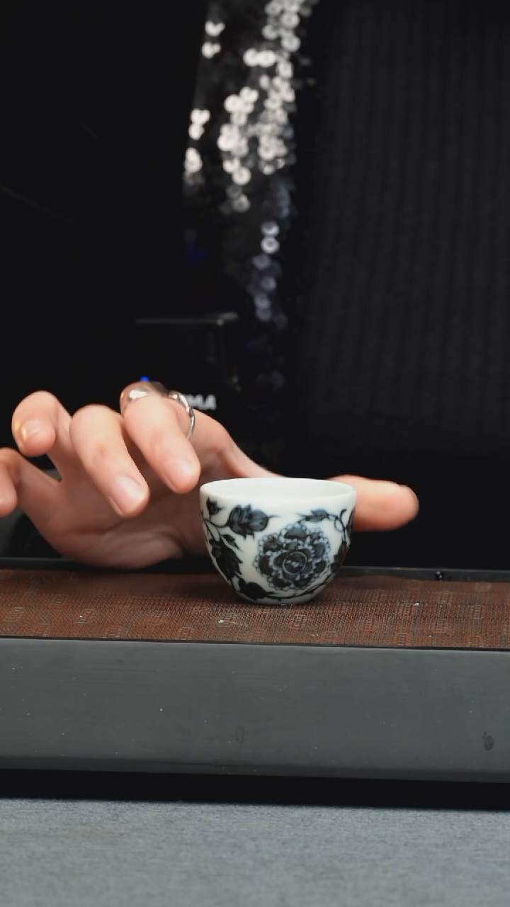 【闪购商品】杯五堂 缠枝牡丹蛋蛋杯（摹古）