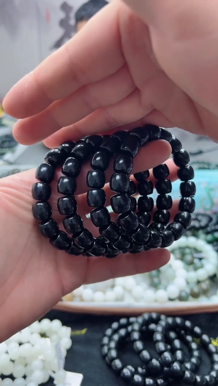 手串未镶嵌和田玉新疆黑青12纯天然拍一发一，多样性发货