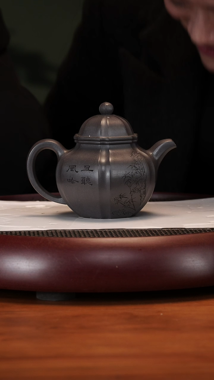 【闪购商品】紫砂茶壶2-30LCH六方抽角掇球天青泥375c