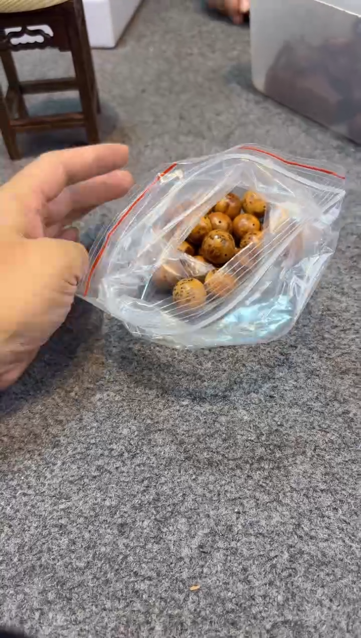 柏木（崖柏）装***样崖柏崖柏