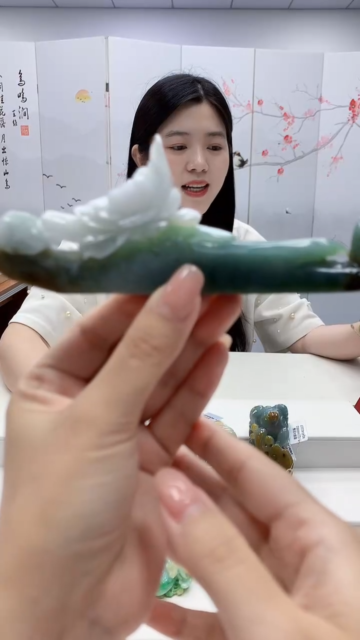 定制翡翠未镶嵌柠**.0405xx-毛货挂件33