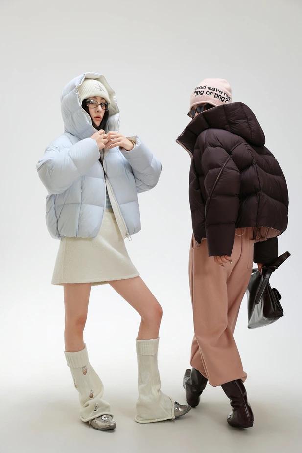 2025冬季新款立领长袖长款宽松型女款户外保暖时尚鹅绒服882507