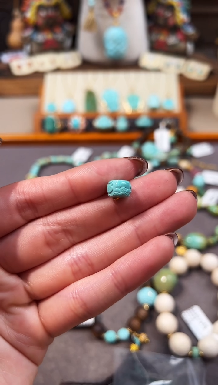 未镶嵌绿松石配饰小熊鼓珠