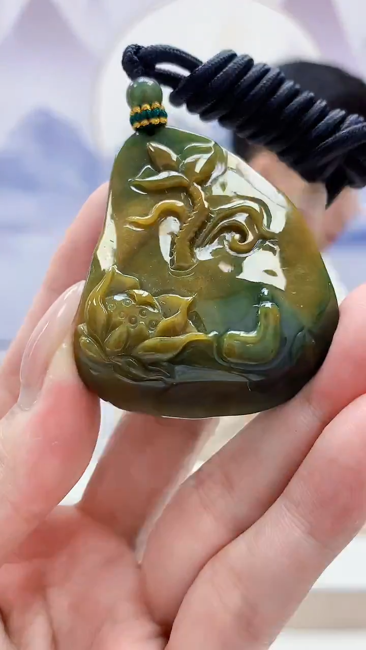 未镶嵌定制翡翠4917MM-毛货挂件75
