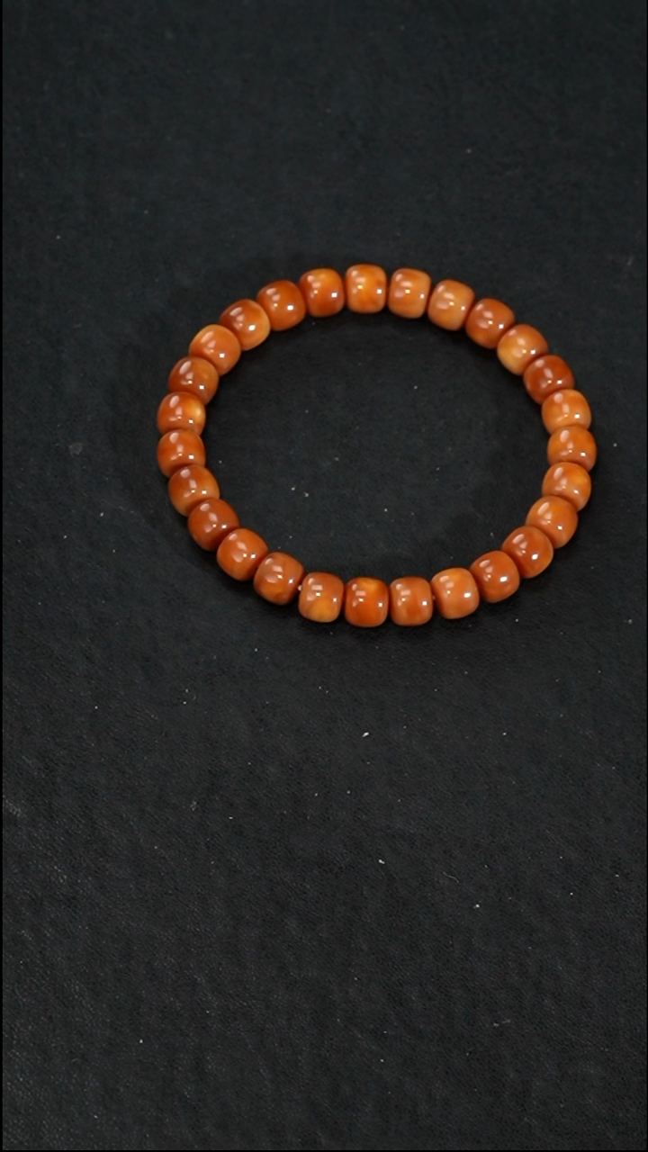 手串龙脊菩提毕业料高透玉化