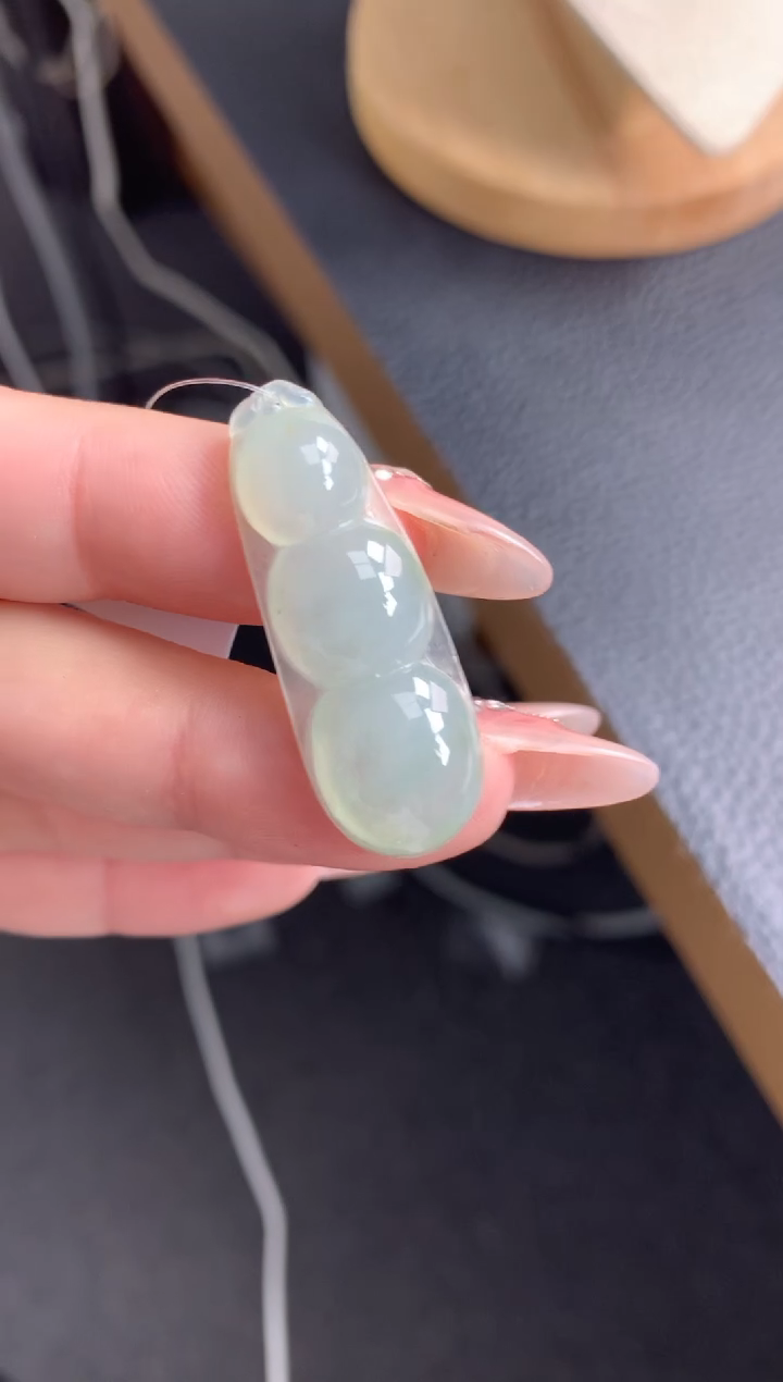 【闪购商品】定制翡翠未镶嵌豆子