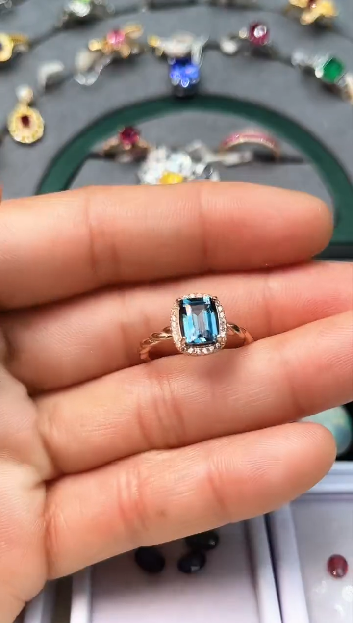 【闪购商品】托帕石戒指银S925镶嵌戒指