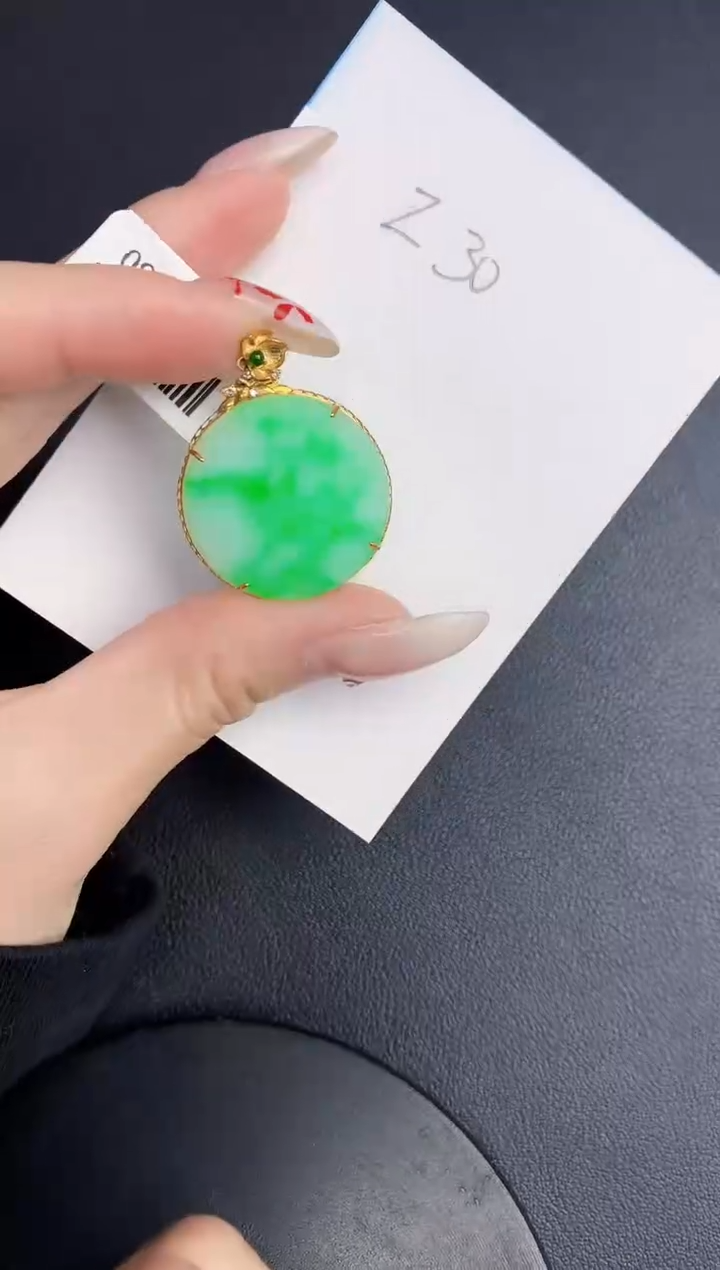 【闪购商品】翡翠颈饰18K金镶嵌0000000000