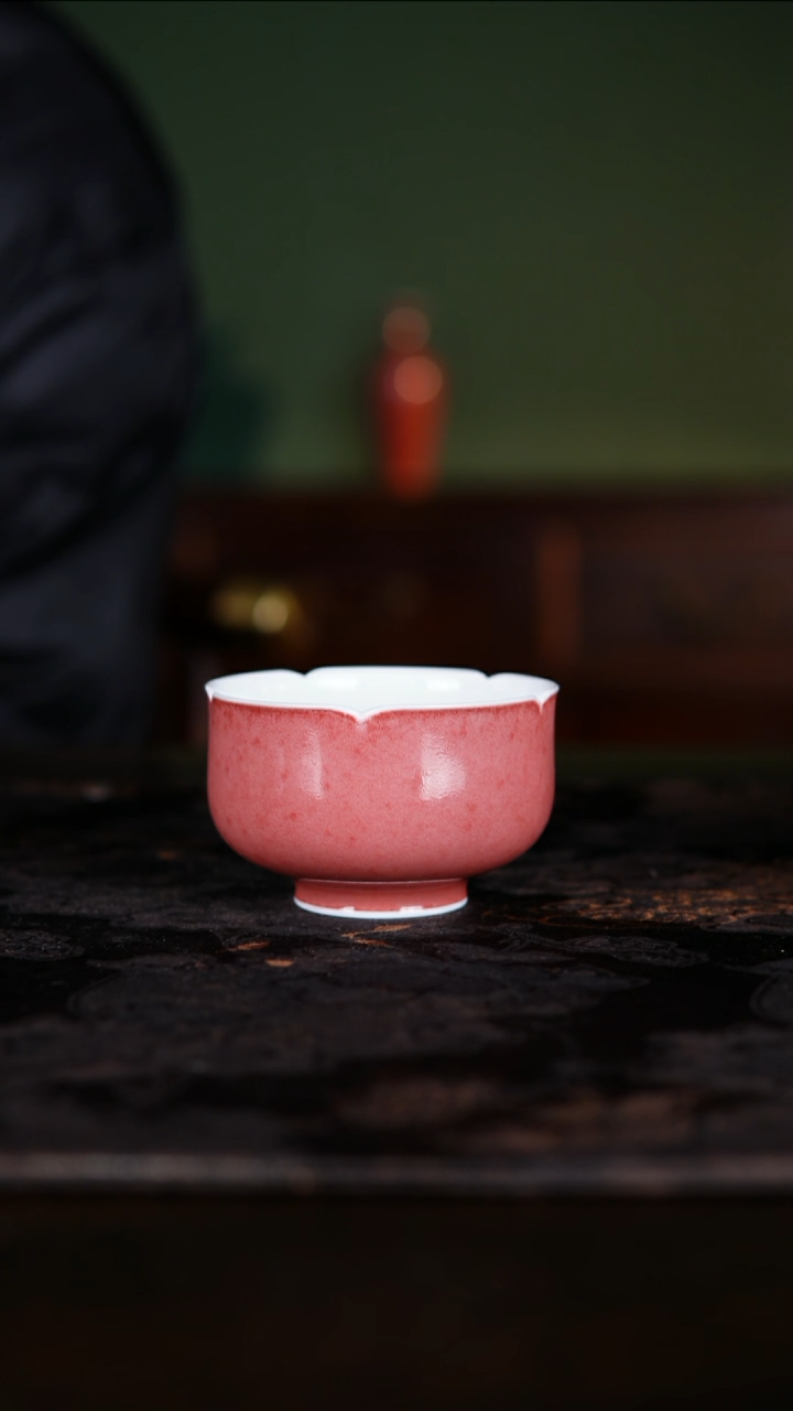 杯子白泥景德镇高温铜红釉豇豆红