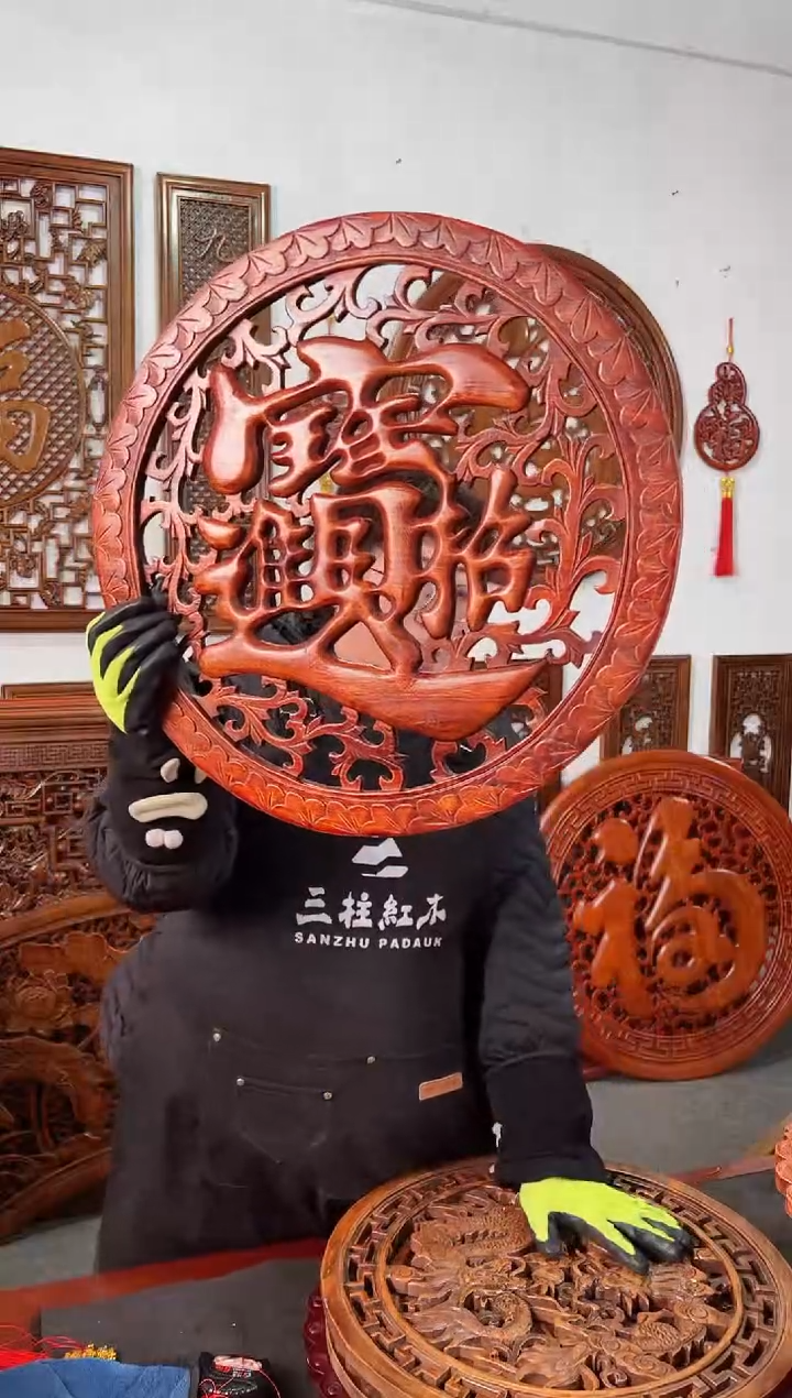 【闪购商品】香樟木木雕49公分  招财进宝