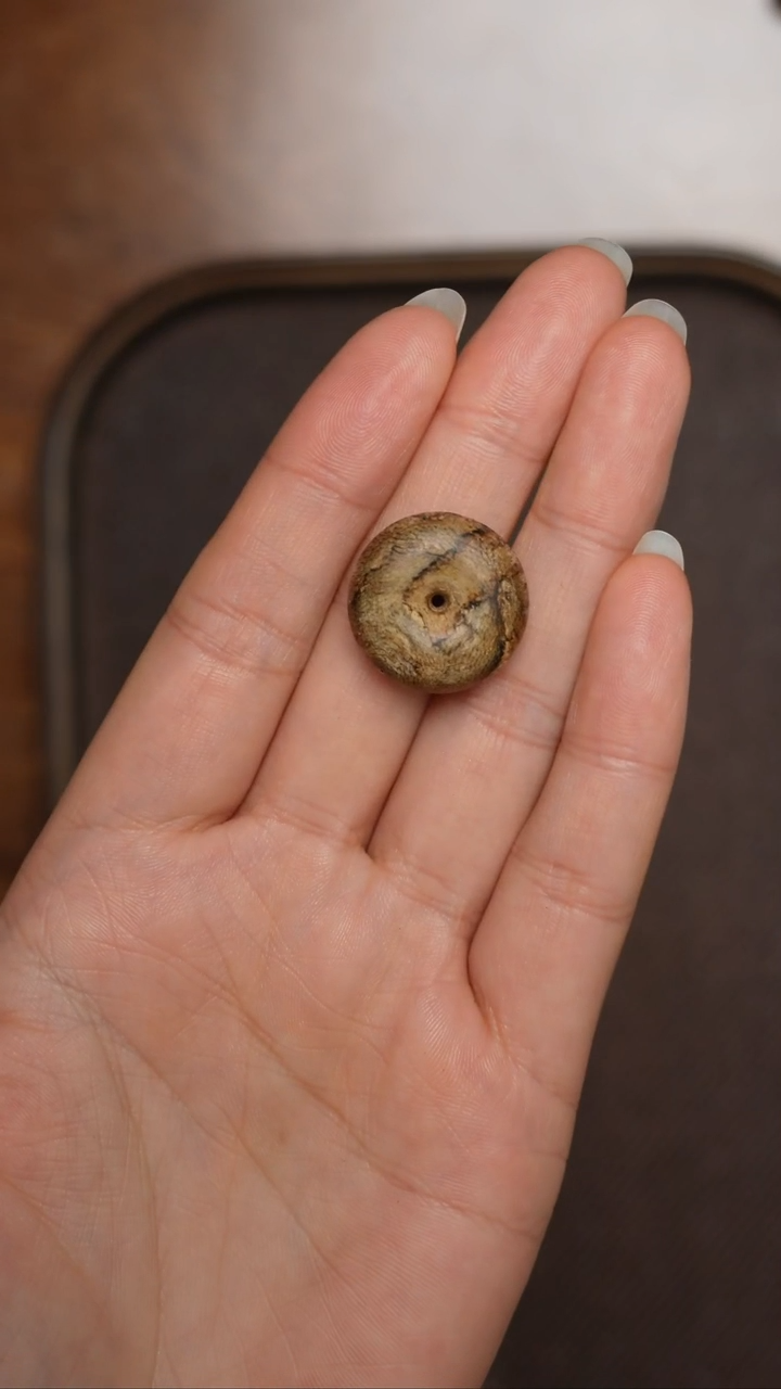 沉香吊坠马泥涝平安扣 1.5克 多样性发1件