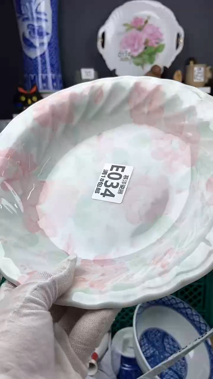 【闪购商品】点关注亮灯牌，感谢关注和支持