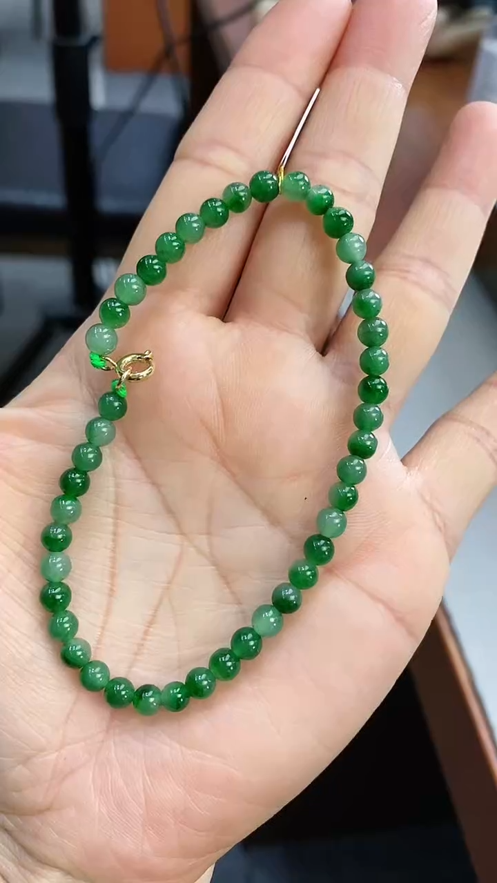 【闪购商品】翡翠手串未镶嵌4.5mm手串