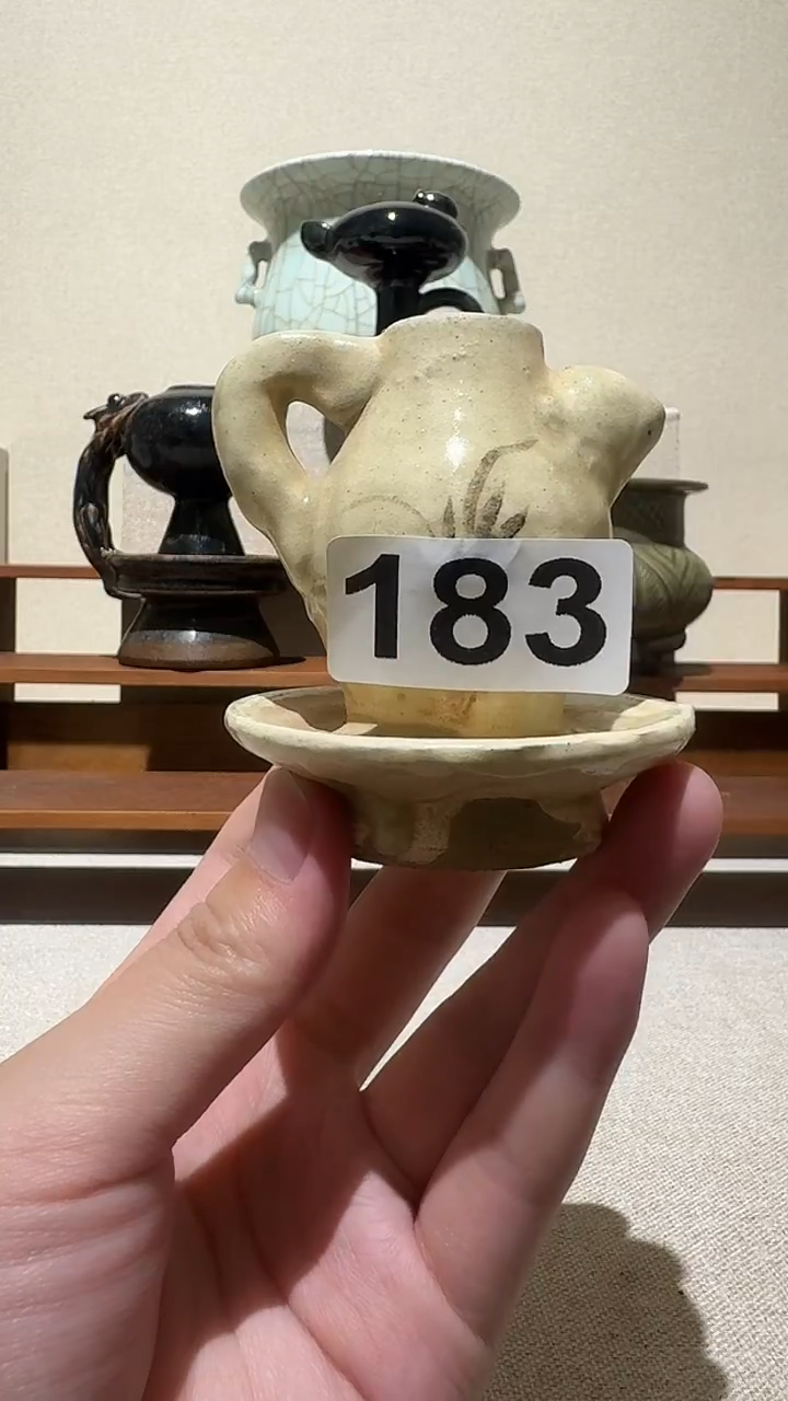 摆件              