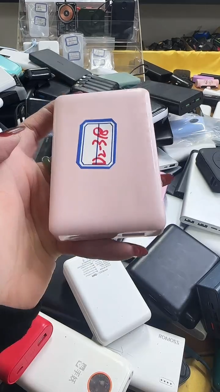 1M年*精品数码数据线 以一号链接为主