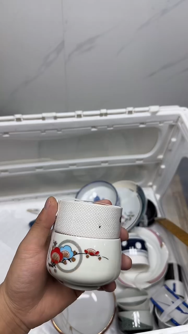 【闪购商品】800回流瓷器默认微瑕，18.8包邮