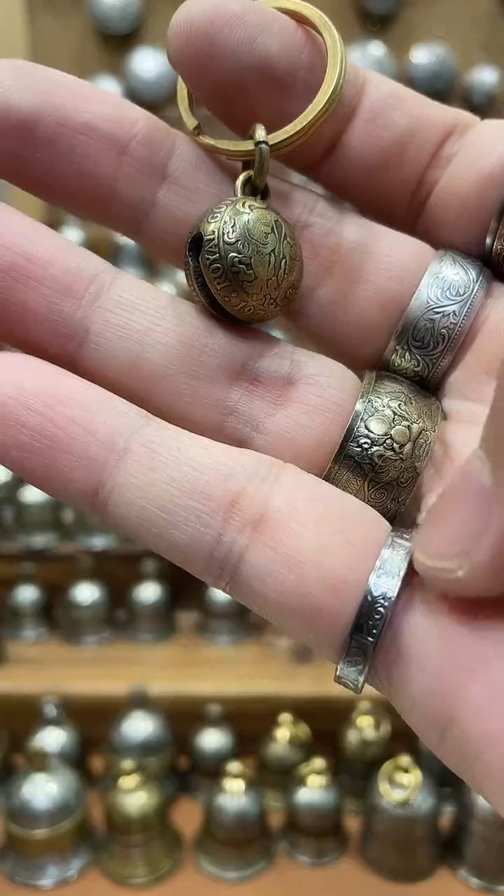 T*彬不单双鱼圆铃铛正品