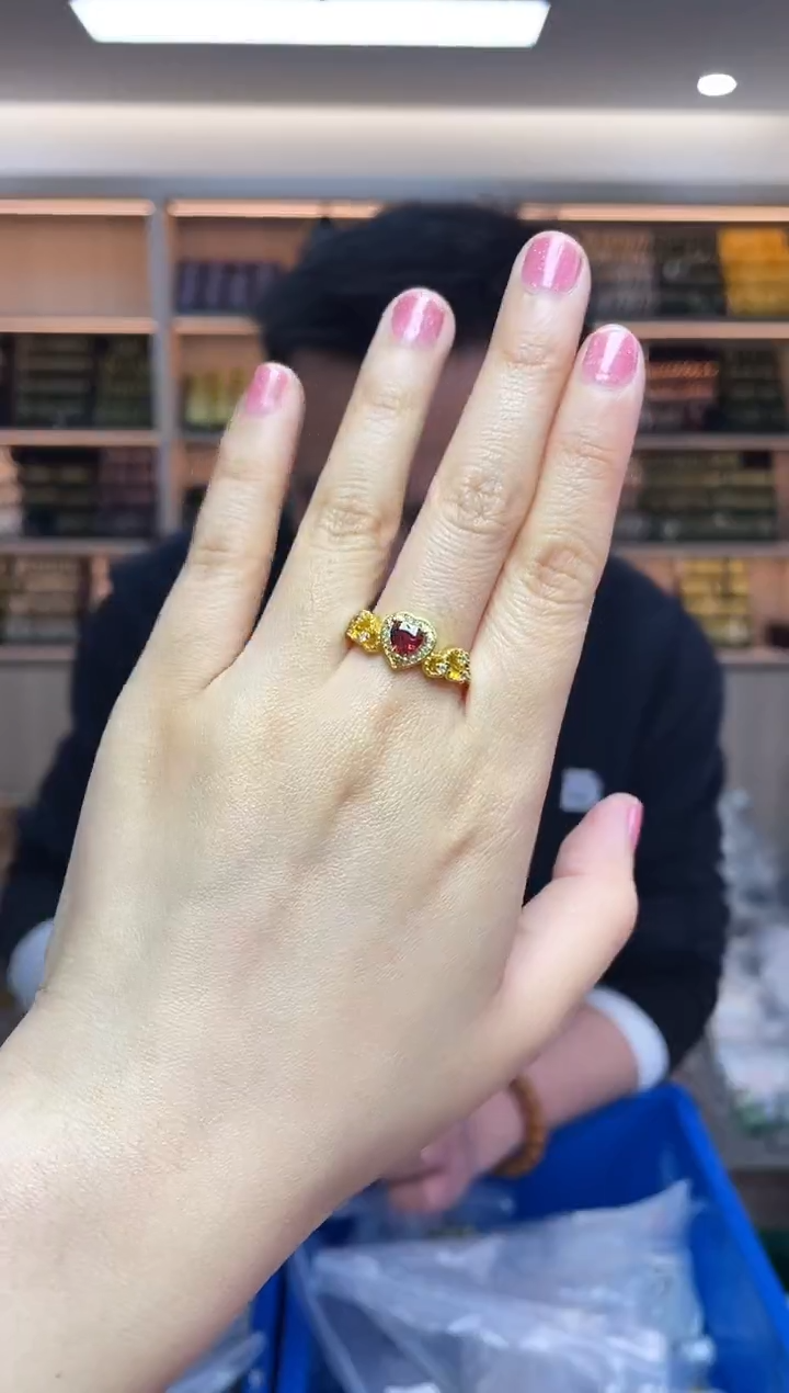 【闪购商品】石榴石·未镶嵌多样性发一件