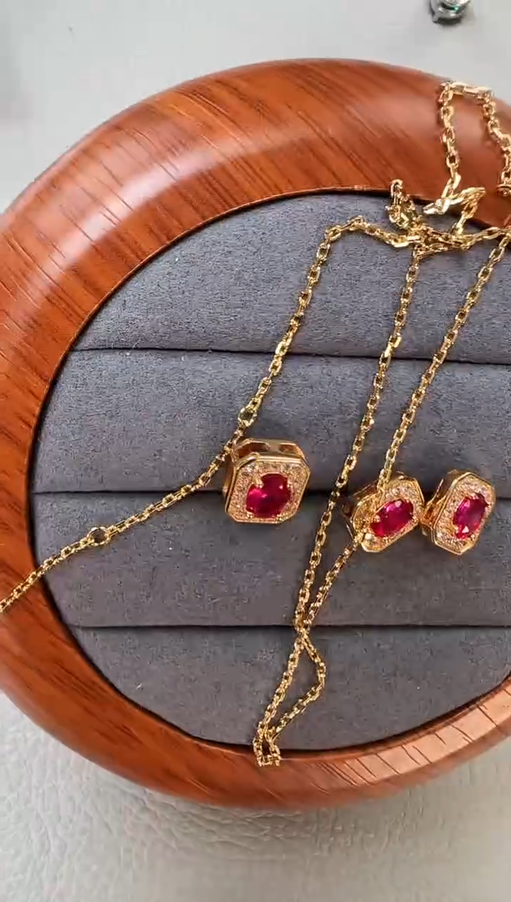 主播定制链接红色方形吊坠