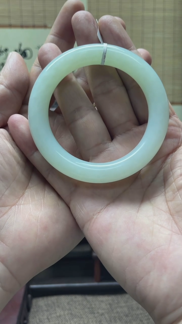 【闪购商品】和田玉手镯未镶嵌白玉玉镯#701092