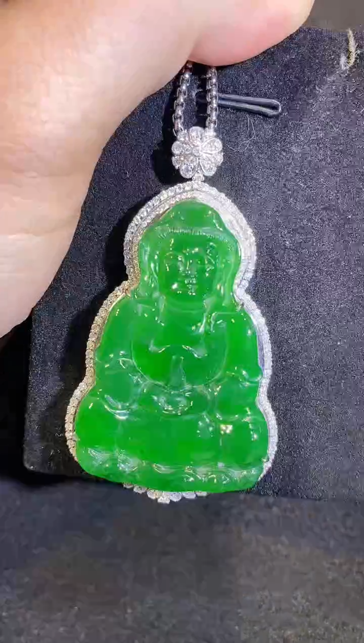 【闪购商品】翡翠吊坠(不含链)18K金镶嵌多样性发货不含链其一