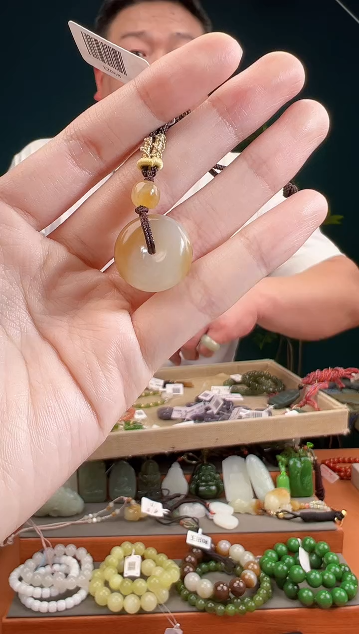 颈饰未镶嵌和田玉多样性发货 拍一单发一个