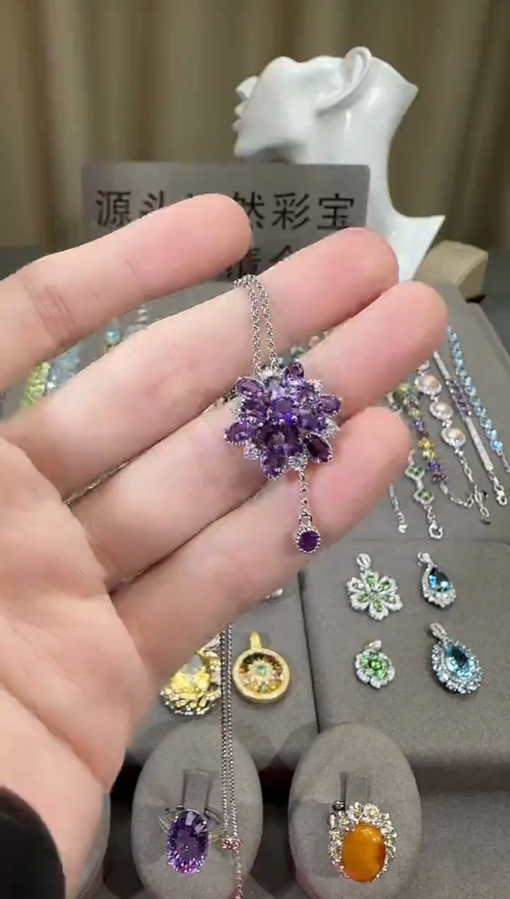 颈饰银S925镶嵌紫晶18mm吊坠套链设计款