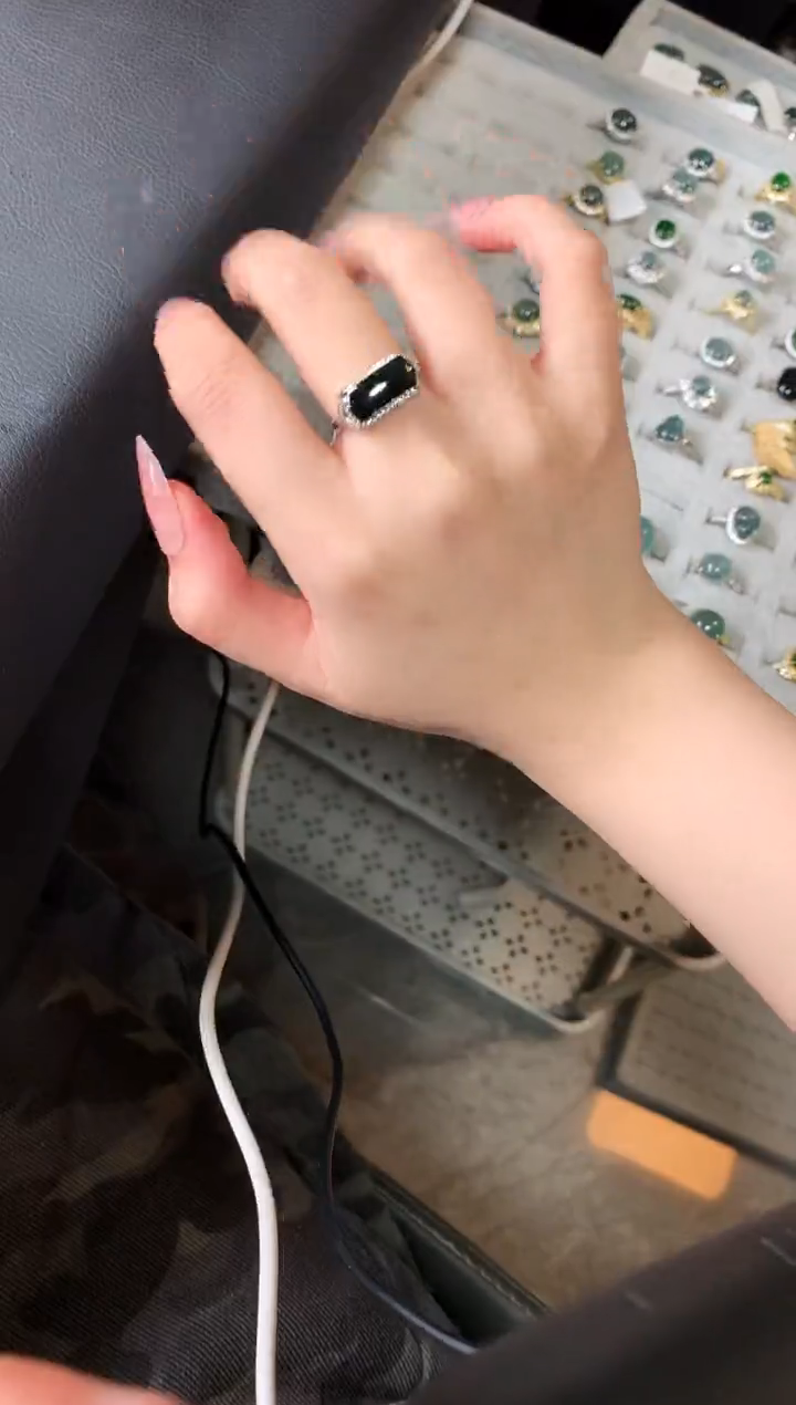 【闪购商品】翡翠戒指银S925镶嵌52141