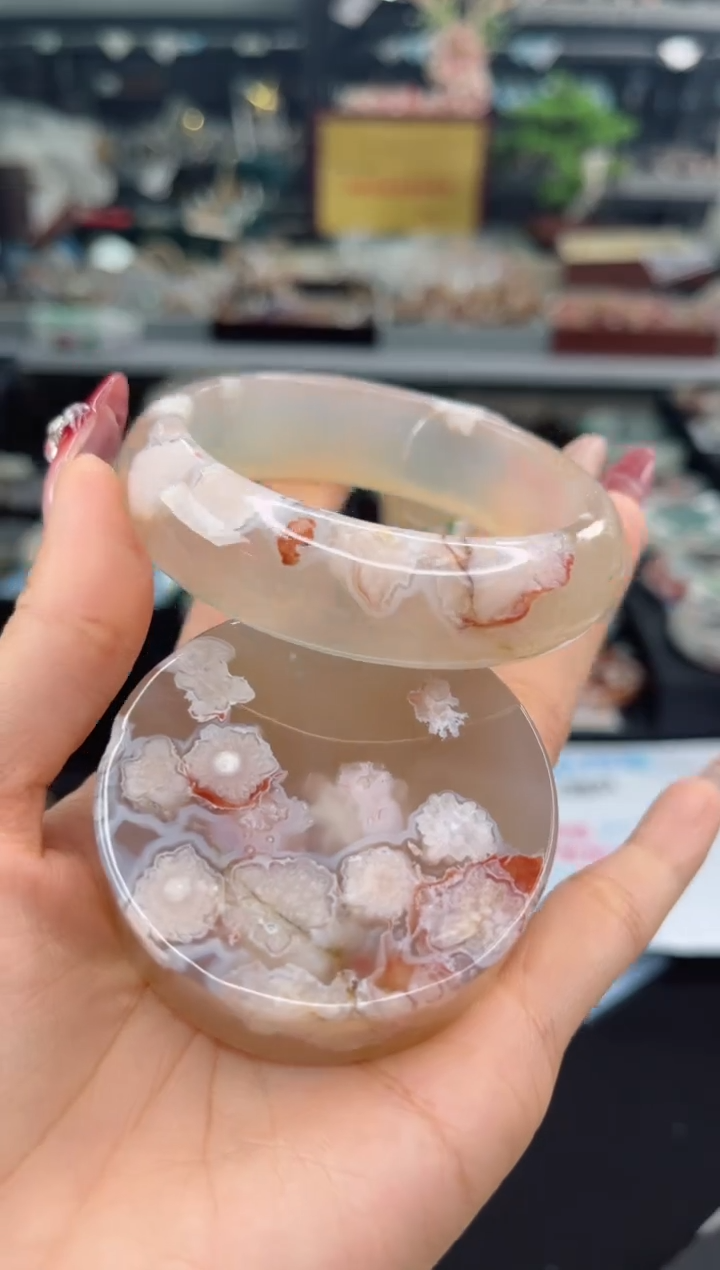 【闪购商品】石英质玉手镯未镶嵌57圈口（赠品镯心）3681496