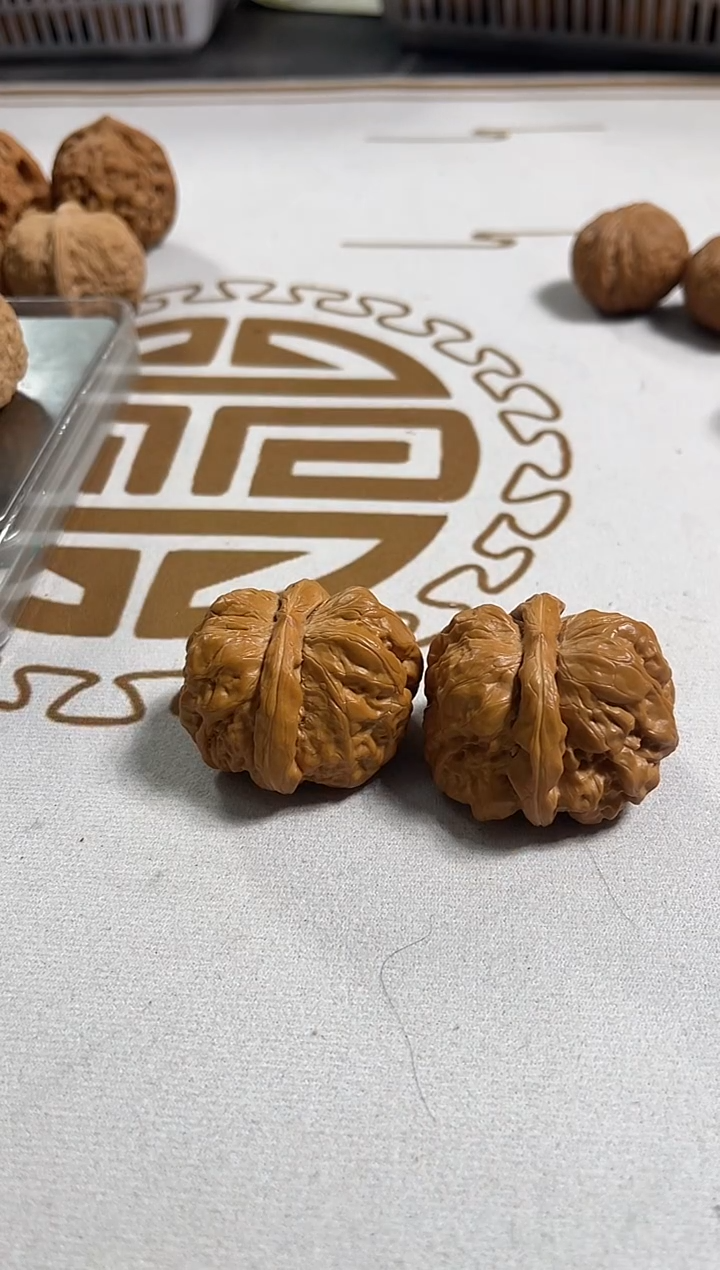 吊坠文玩核桃再****g蛤蟆头