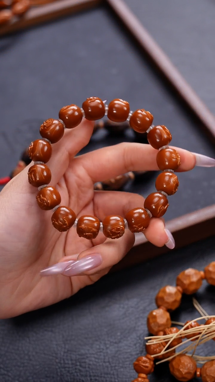 手串橄榄核喂苏工橄榄核