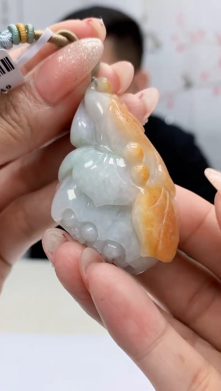 【闪购商品】定制翡翠未镶嵌5152MM-毛货挂件41