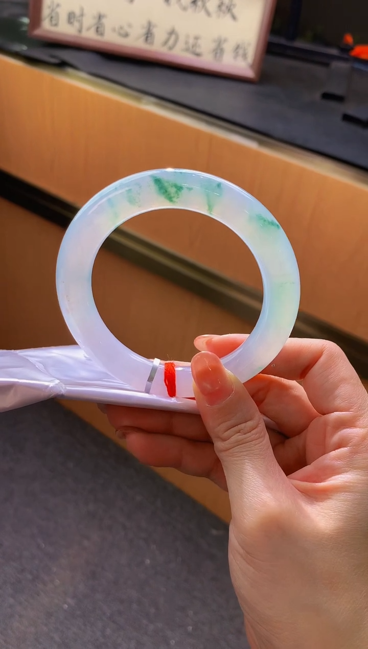 未镶嵌手镯翡翠- C61圈口 59.8全款17万 定金2万