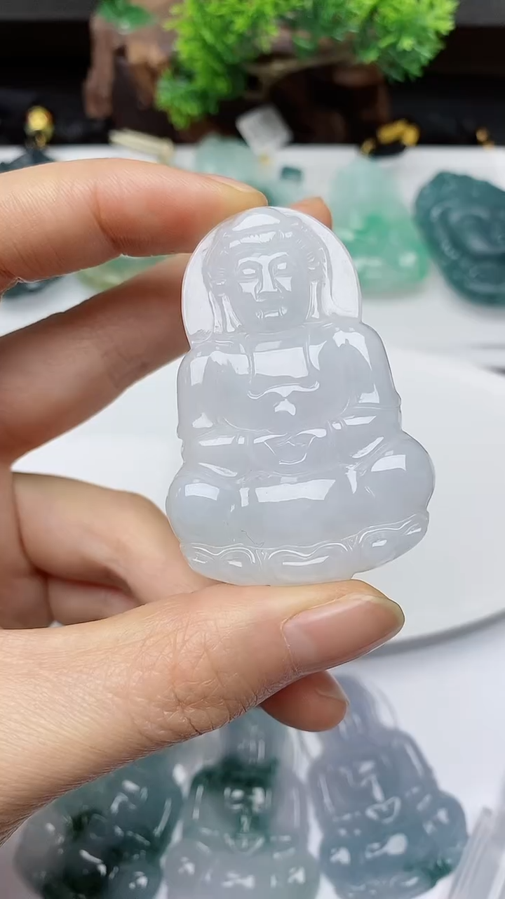 【闪购商品】翡翠颈饰未镶嵌