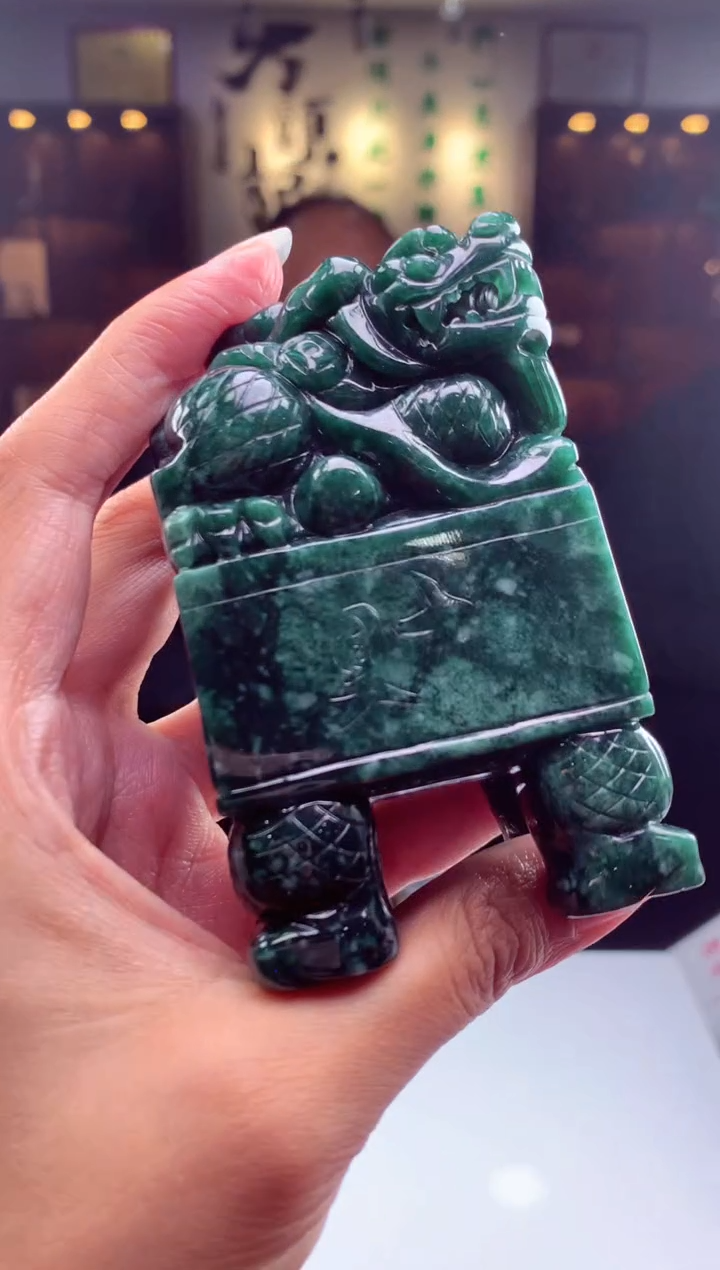 【闪购商品】定制翡翠未镶嵌挂件发货（拍一发一）